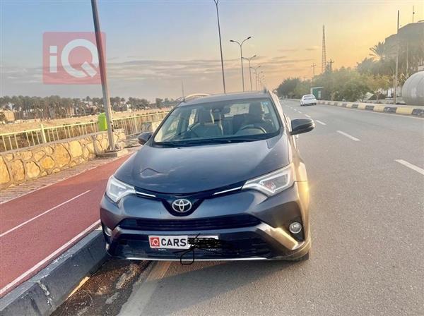 تويوتا راف 4 2018 للبيع في العراق - ديالى